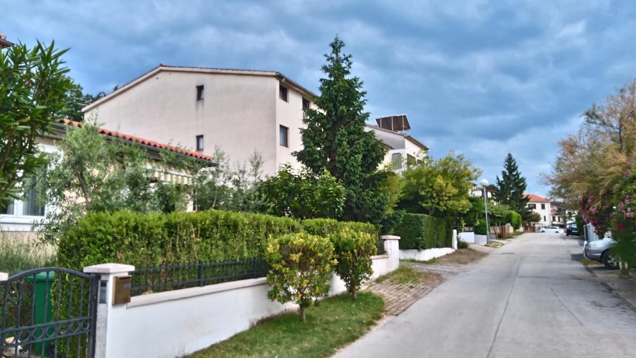 Apartment Drenovica Pula Exterior foto