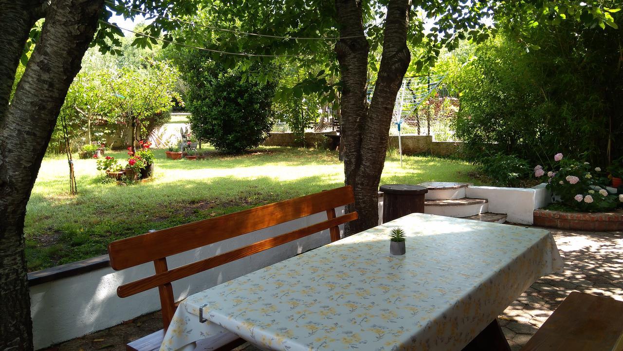 Apartment Drenovica Pula Exterior foto